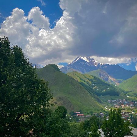 مبيت وإفطار كازباجي Mountain Heart المظهر الخارجي الصورة